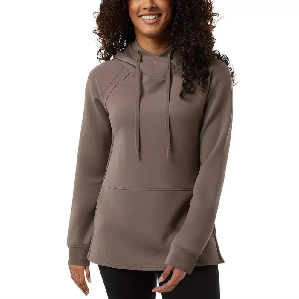 32 Degree Heat || Women's Soft Tech Hoodie Pullover Sweatshirt